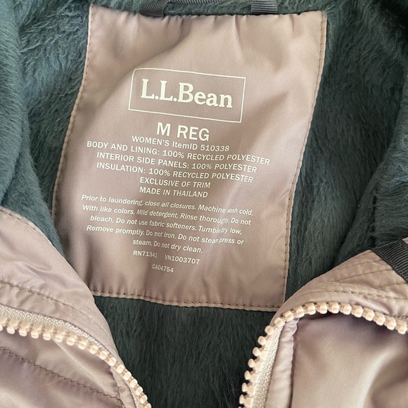 LL Bean Primaloft lined vest medium - Picture 3 of 8